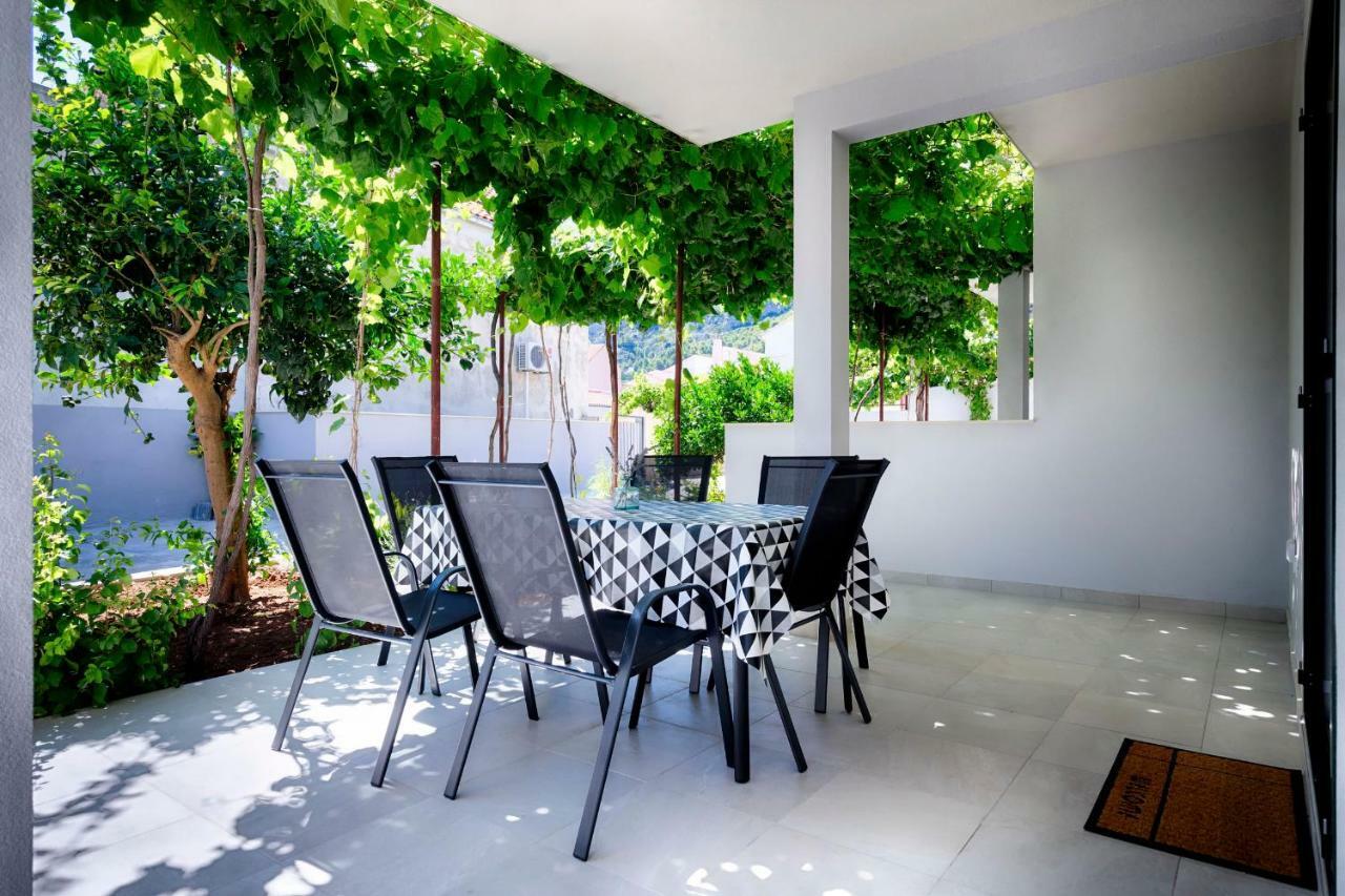 Apartmani Dule Komiža Exterior foto
