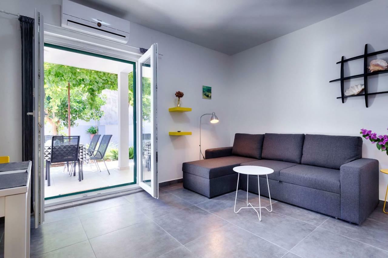 Apartmani Dule Komiža Exterior foto
